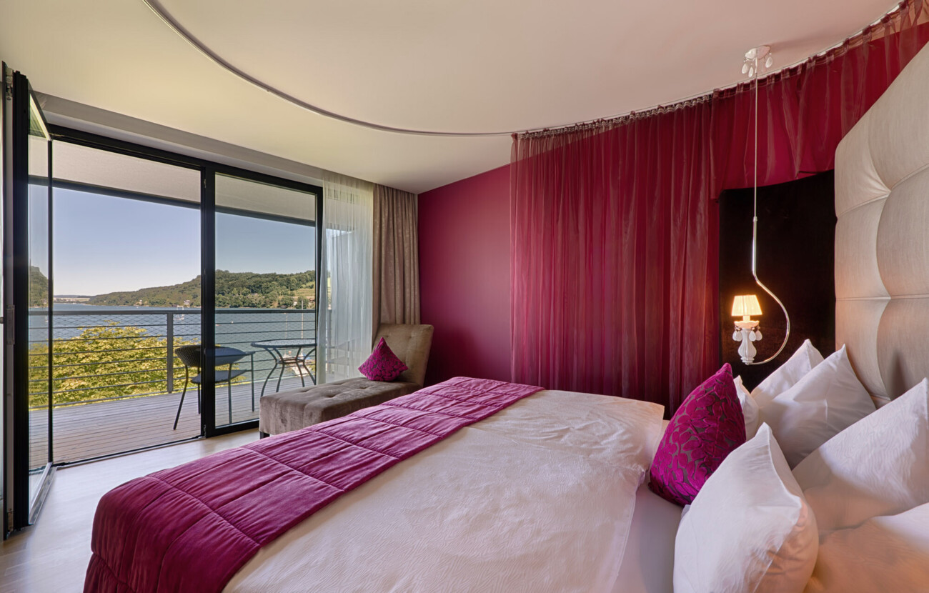 Kuschelzimmer mit Seeblick im kleinen Hotel Seewirt Mattsee